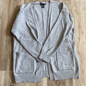 Forever 21 medium gray drop shoulder sweater cardigan